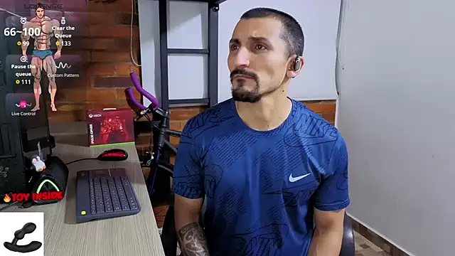 Marck_Muscle 即時 XXX 聊天