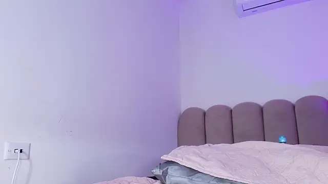 nicol_f Chat XXX in diretta