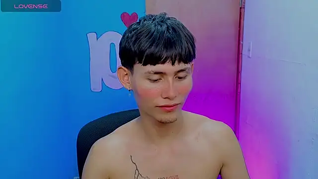 tanjiro_cute 即時 XXX 聊天