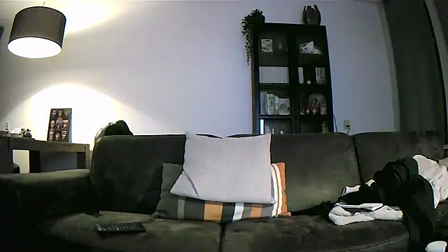 maki_reiko élő XXX-chatje