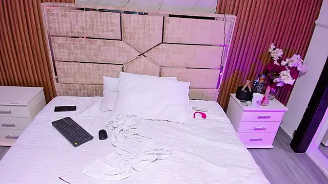 Онлайн чат XXX Sienarosewood