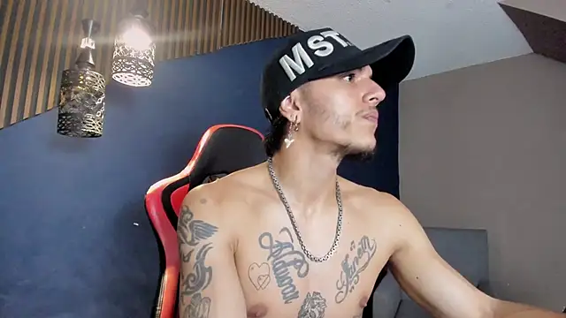 DanteLuxx: онлайн-секс-чат