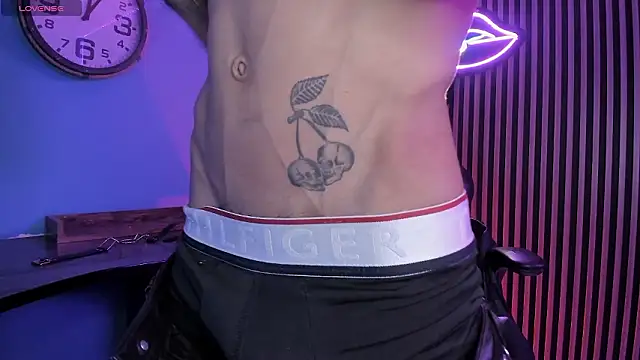 Maximoking26 webcam show