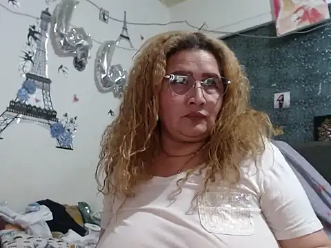 XXX chat uživo modela Perla1981--