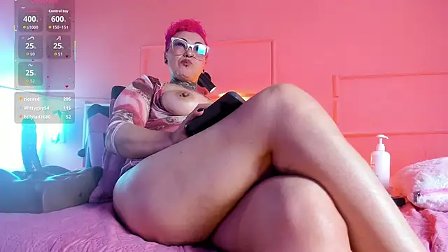 MATURE_HARDCORE live XXX chat