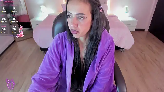 Chatroom XXX en direct de Mariam_Lopez__