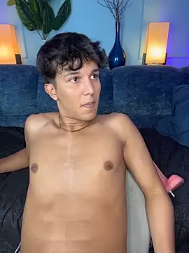 Chat XXX ao vivo de Leo_Savage_