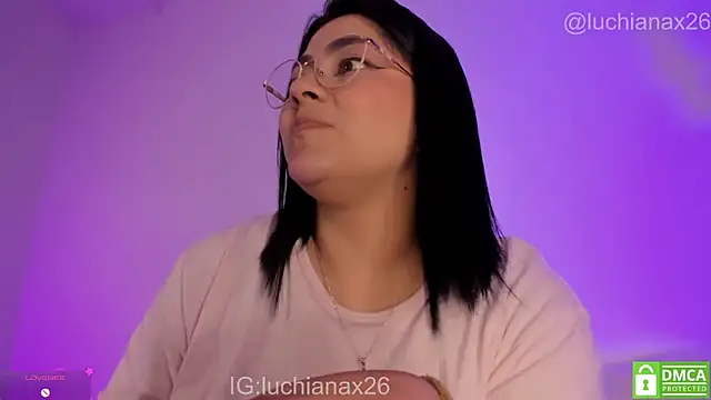 lucy26_'s Live XXX Chat