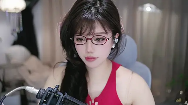 Cecily 即時 XXX 聊天