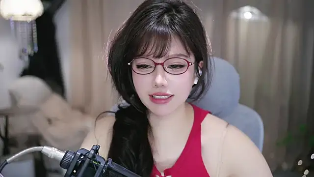 Chat +18 de Cecily ao vivo