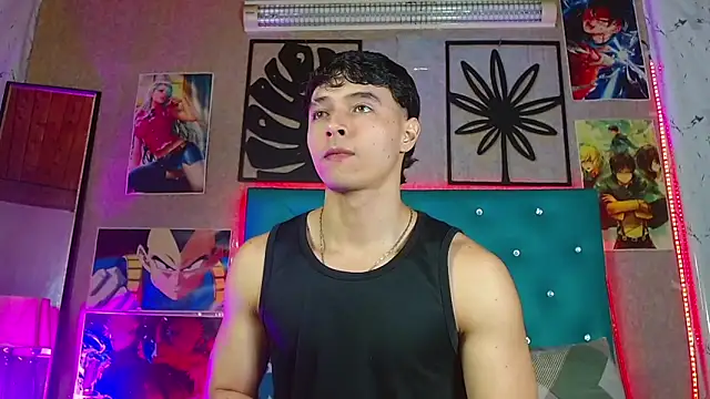 LiamAndrewzz: онлайн-секс-чат