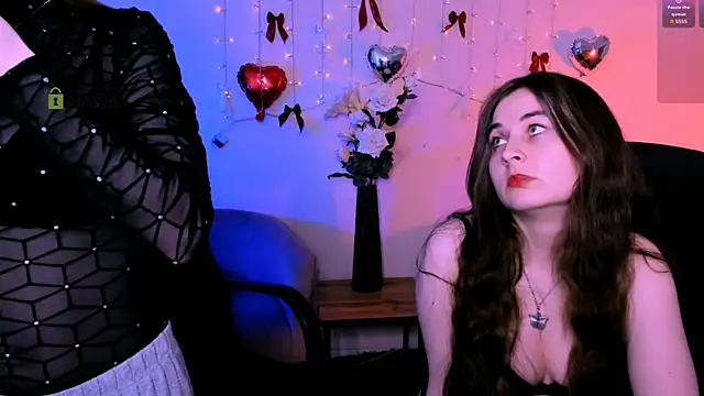 lilith_diva: онлайн-секс-чат