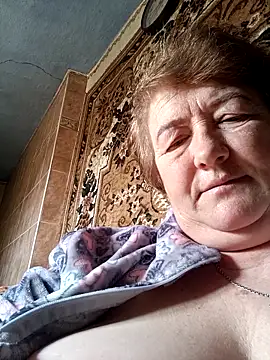 NikaLove49011 – Kamerová šou