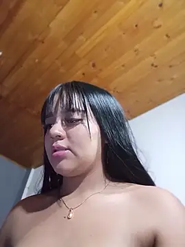 Katy_RoseXのライブXXXチャット