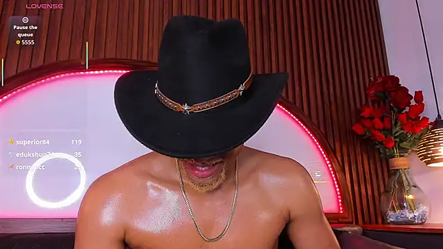 B_Wild Chat XXX in diretta