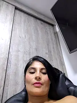 Laia_torres1: онлайн-с екс-чат