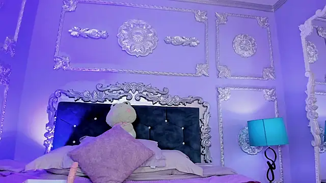 DhaliaRosse Adlı Modelin Canlı XXX Sohbeti