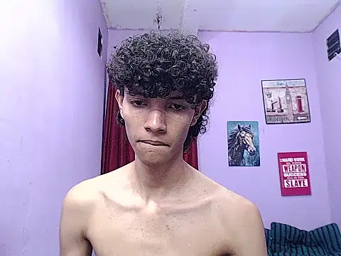 bigcock_twinks Chat XXX in diretta