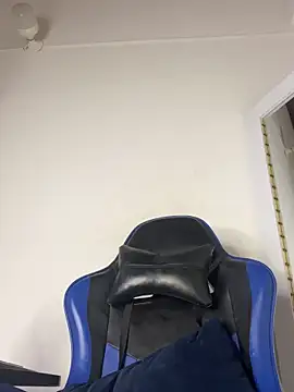 Maddie_7のウェブカメラショー