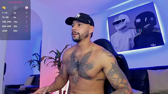 NikoHank_ Chat XXX in diretta