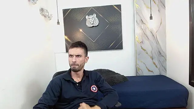 KingOfTemptation Chat XXX in diretta