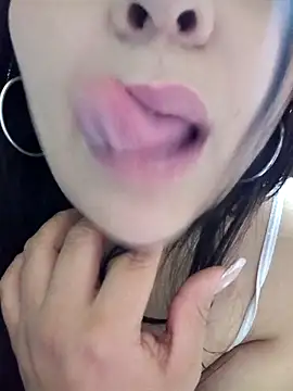 Violet__Rouse_: онлайн-секс-чат