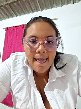 monicarokaforte's Webcam Show