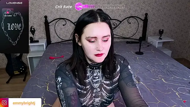 Emmybrightj_: απευθείας συνομιλία ΧΧΧ