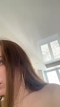 cuteeyesbaby Adlı Modelin Canlı XXX Sohbeti