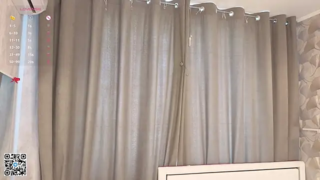 ShaeHeeter élő XXX-chatje