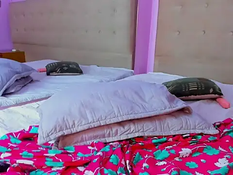 Katty_Kiiss_: απευθείας συνομιλία ΧΧΧ