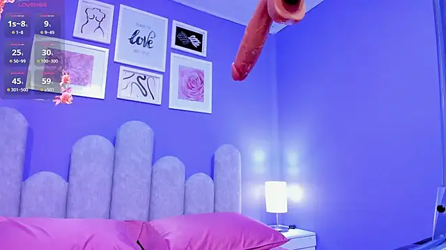 dahiana_boobs élő XXX-chatje