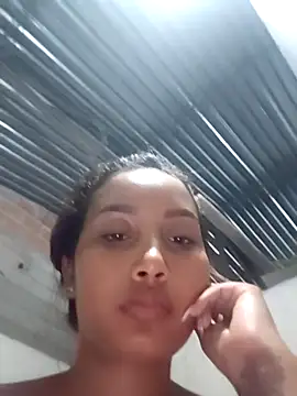 Genesis_18_ élő XXX-chatje