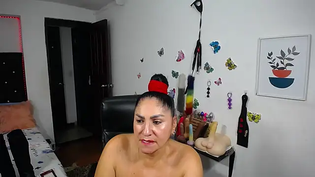 Chat XXX ao vivo de mature_bigboobs10