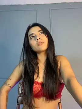 Онлайн чат XXX Zafira_Montiel