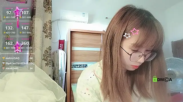 Lili_666 Chat XXX in diretta