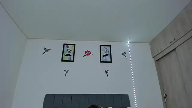 im_sarah34 live XXX chat