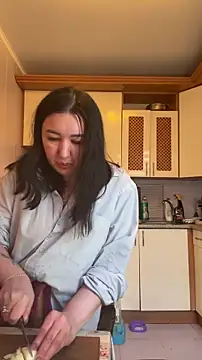 Naughtbaby_2025 Adlı Modelin Canlı XXX Sohbeti