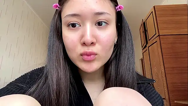 YourMiIa Live XXX Chat