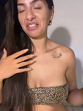 chicachocolate01 Webcam-Show