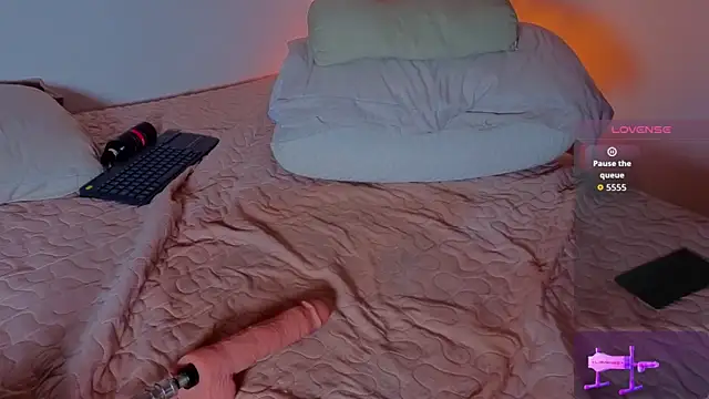 Živý XXX chat Alice-Benette