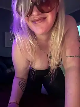 Granlady7のライブXXXチャット