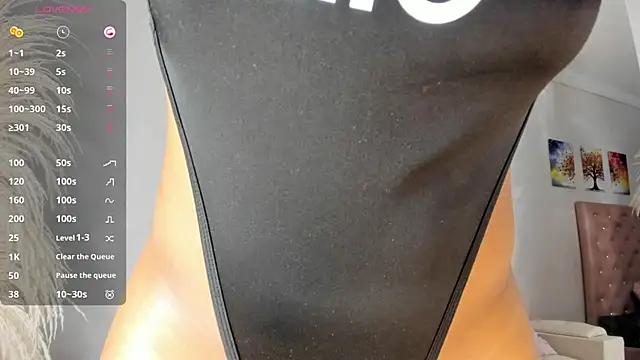 Онлайн чат XXX CardyKambell1