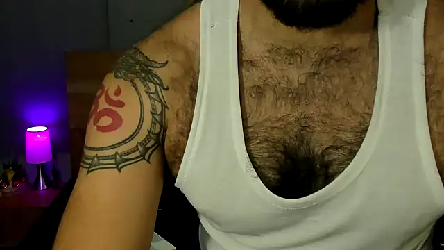 Chatroom XXX en direct de Prometeo-grizzly