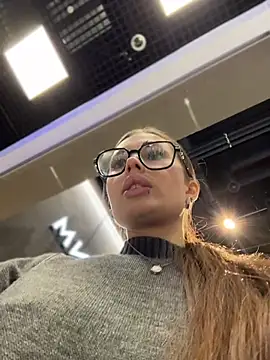 Charming_RittaのライブXXXチャット