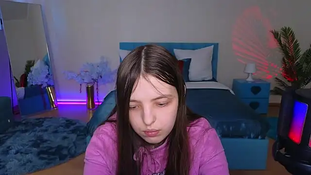 Chat +18 de LiliBakery ao vivo