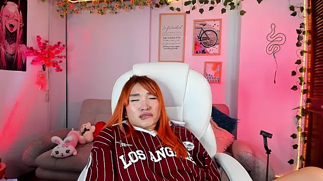 Chat XXX ao vivo de NamiDoll