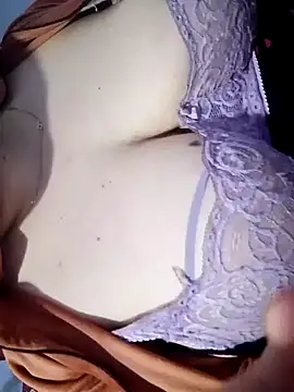 Hnonasix89 Adlı Modelin Canlı XXX Sohbeti