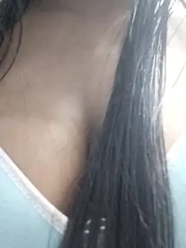 Laxmi_89 live XXX chat