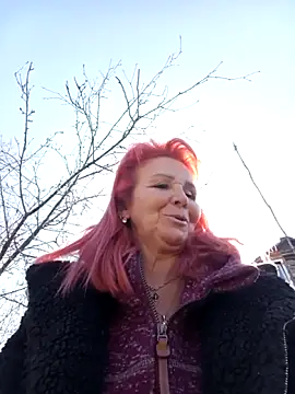 CassandraSandra44 Adlı Modelin Canlı XXX Sohbeti